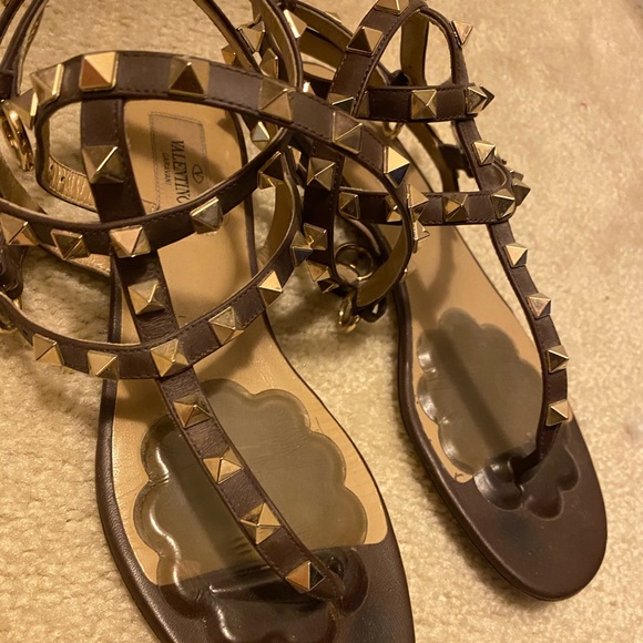 Brown gladiator strapped sandal - Picture 4 of 6